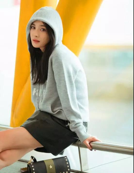 夜华和白浅刘亦菲,夜华白浅穿越了吗