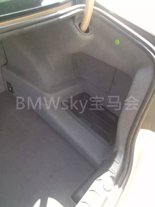 宝马点烟器不通电维修多少钱,宝马点烟器没电怎么回事