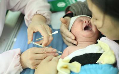 小孩用干扰素治疗乙肝效果如何,乙肝干扰素治疗治愈率