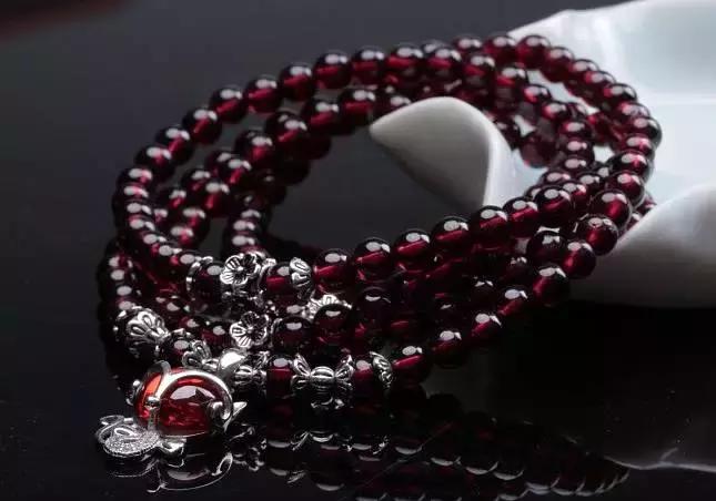 老中医讲健康的三大法宝,石榴石天然养生