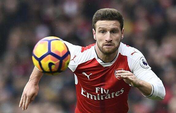 内马尔转会全怪本泽马,内马尔巴萨转会费问题