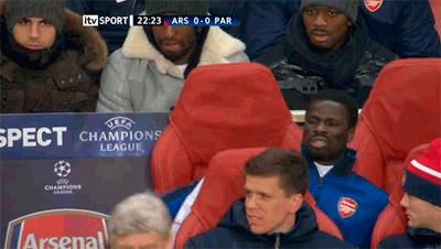 足球名场面搞笑视频阿森纳,足坛大腕搞笑视频