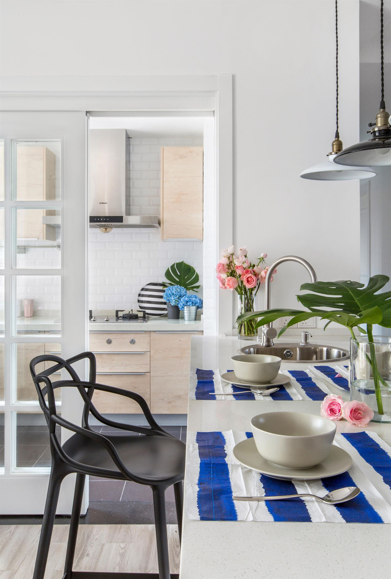 82平两居清新现代简约风格,武汉中国铁建梧桐苑,全包11.8万