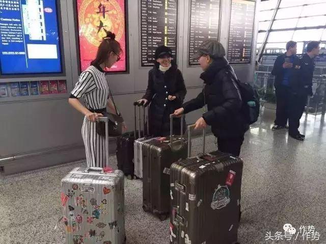 薛之谦行李箱装现金,薛之谦行李箱