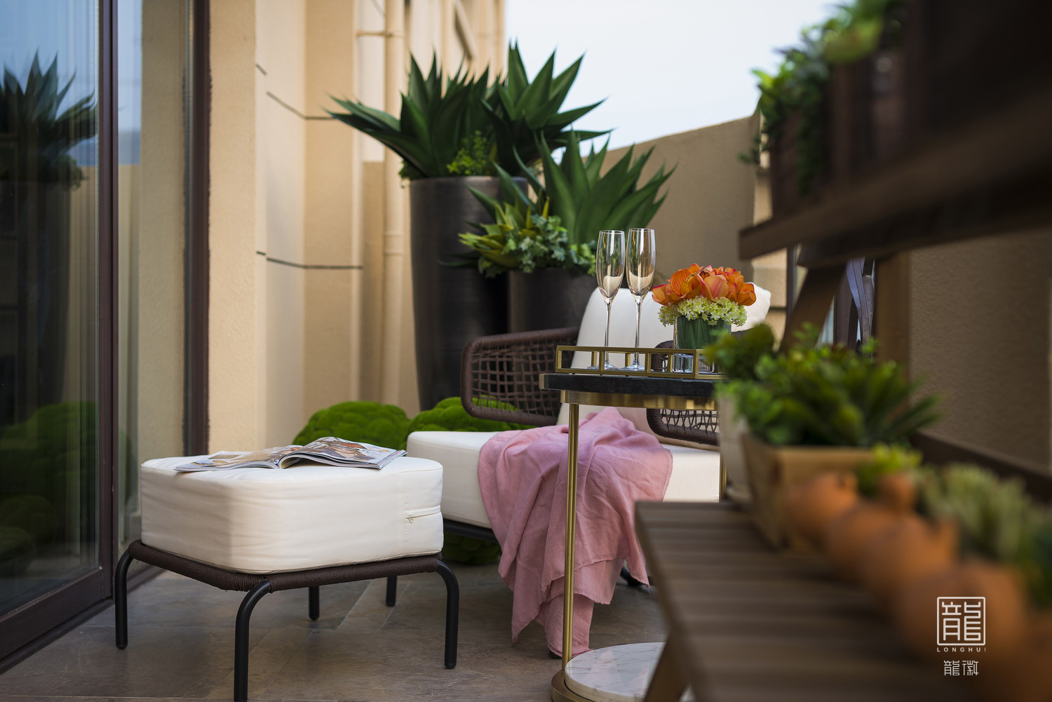 学府经典顶层复式,学府名著顶楼复式