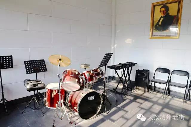 丹江口市沧浪,丹江口市沧浪海艺术剧院