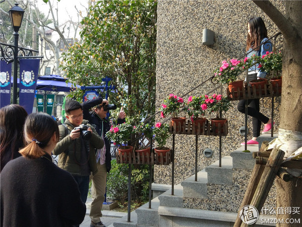 年轻人第一部旗舰机,年轻人的第一台手机小米