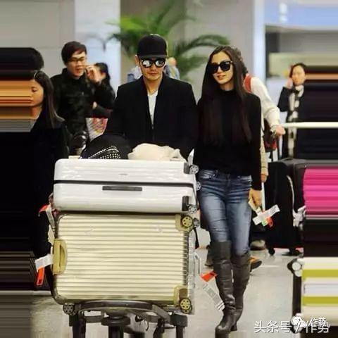 薛之谦行李里面都装什么,薛之谦拿的盒子是什么