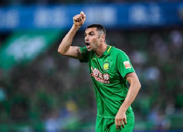 足球比赛中裁判红牌掉了,足球比赛结束了给红牌还有用吗