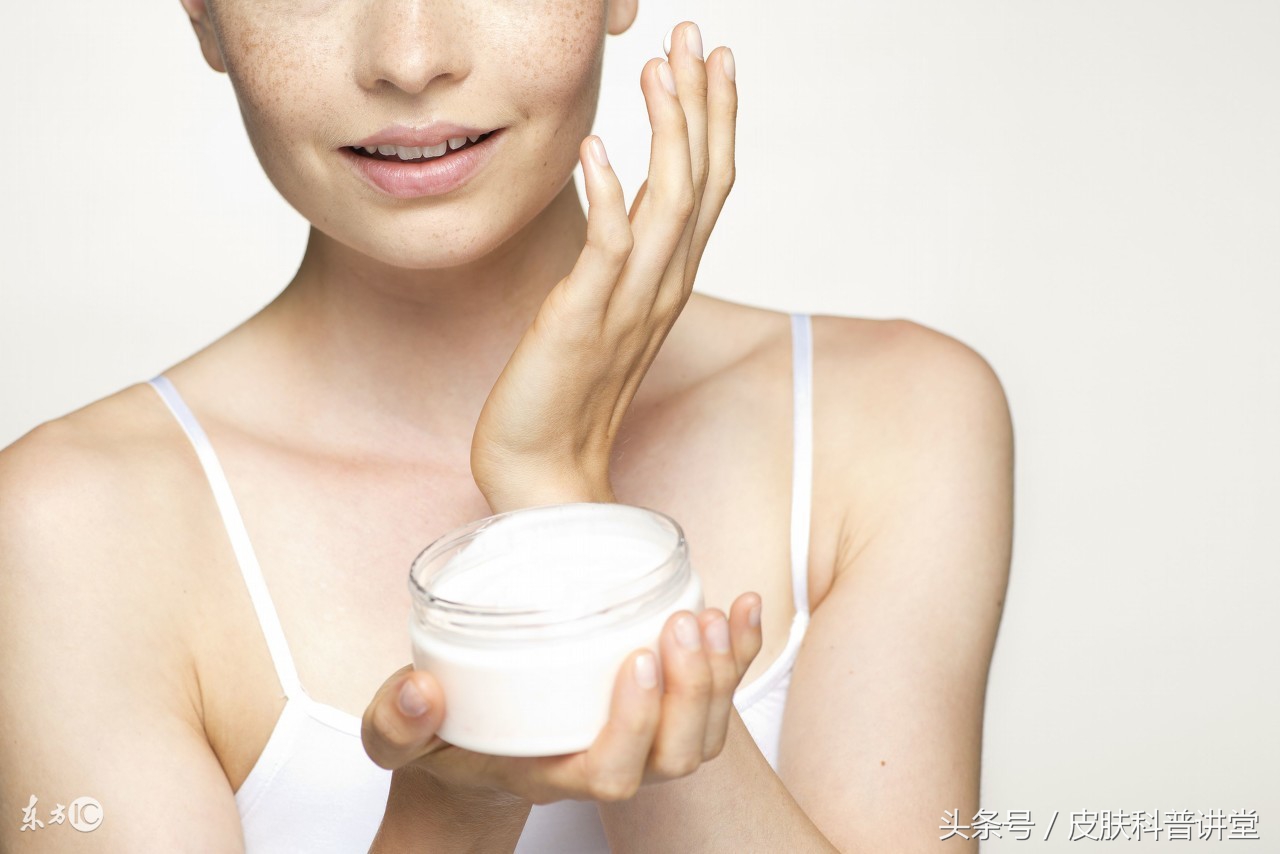 酒渣鼻玫瑰痤疮是怎么引起的,玫瑰痤疮会变成酒渣鼻吗