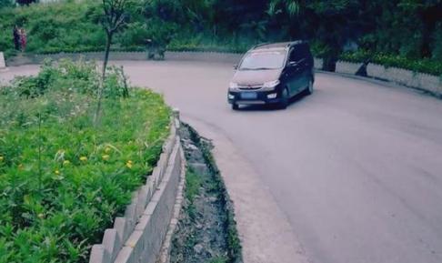 当新手拿驾照开车,拿驾照首次上路注意事项