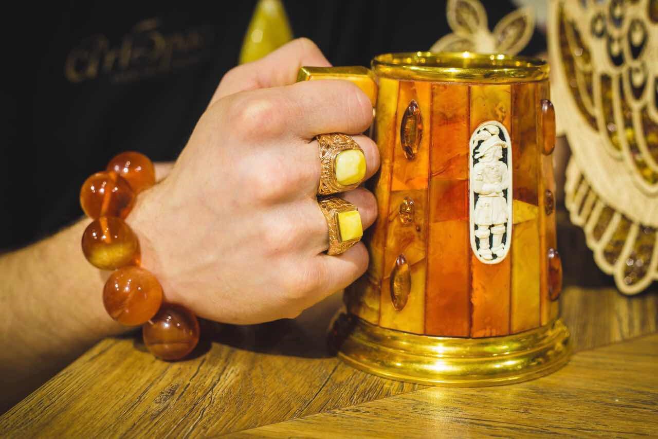 俄罗斯人来中国旅游喜欢买什么,俄罗斯旅游十大必买清单