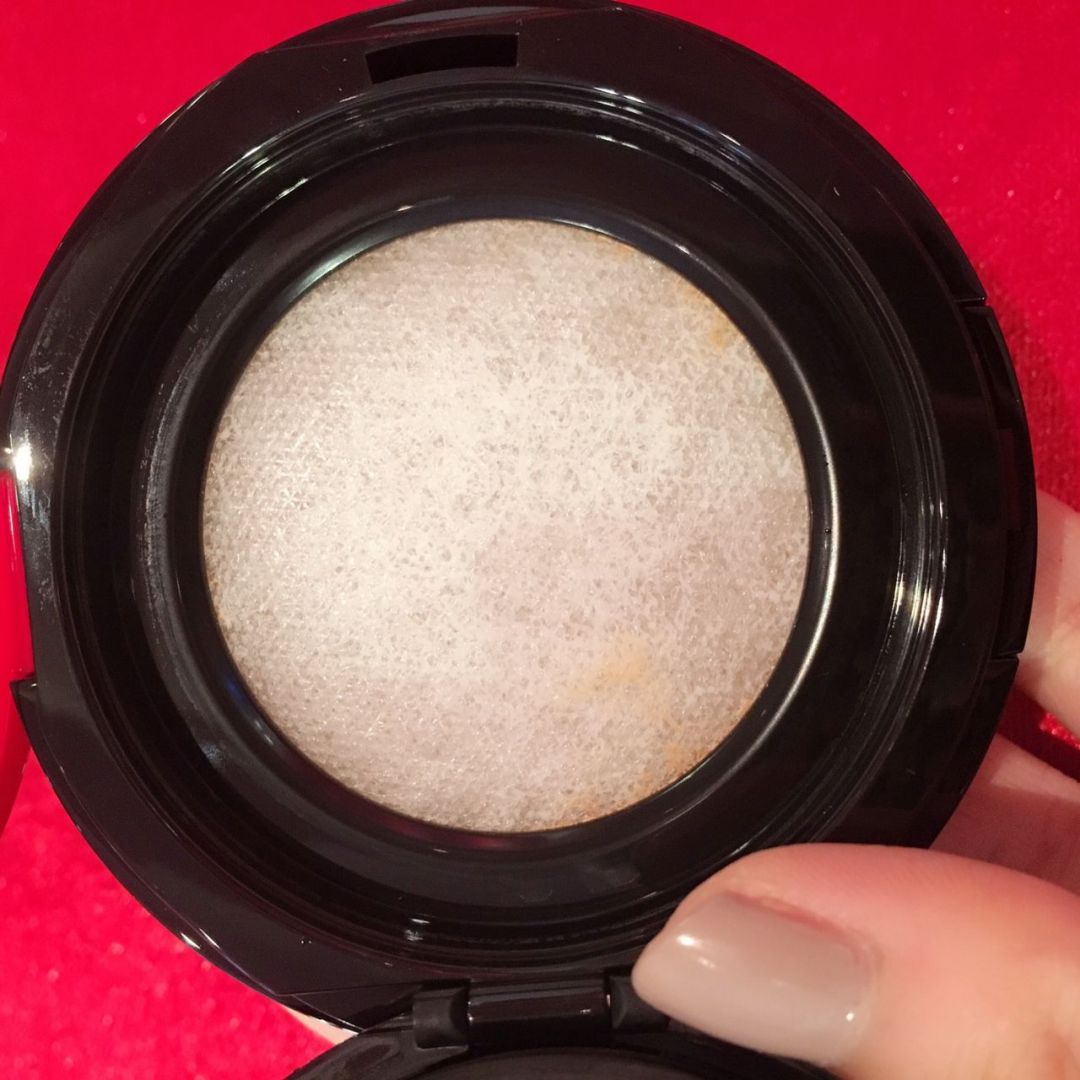 还在犹豫买哪款？下半年秋冬气垫粉饼新品完整开箱+试用心得公开