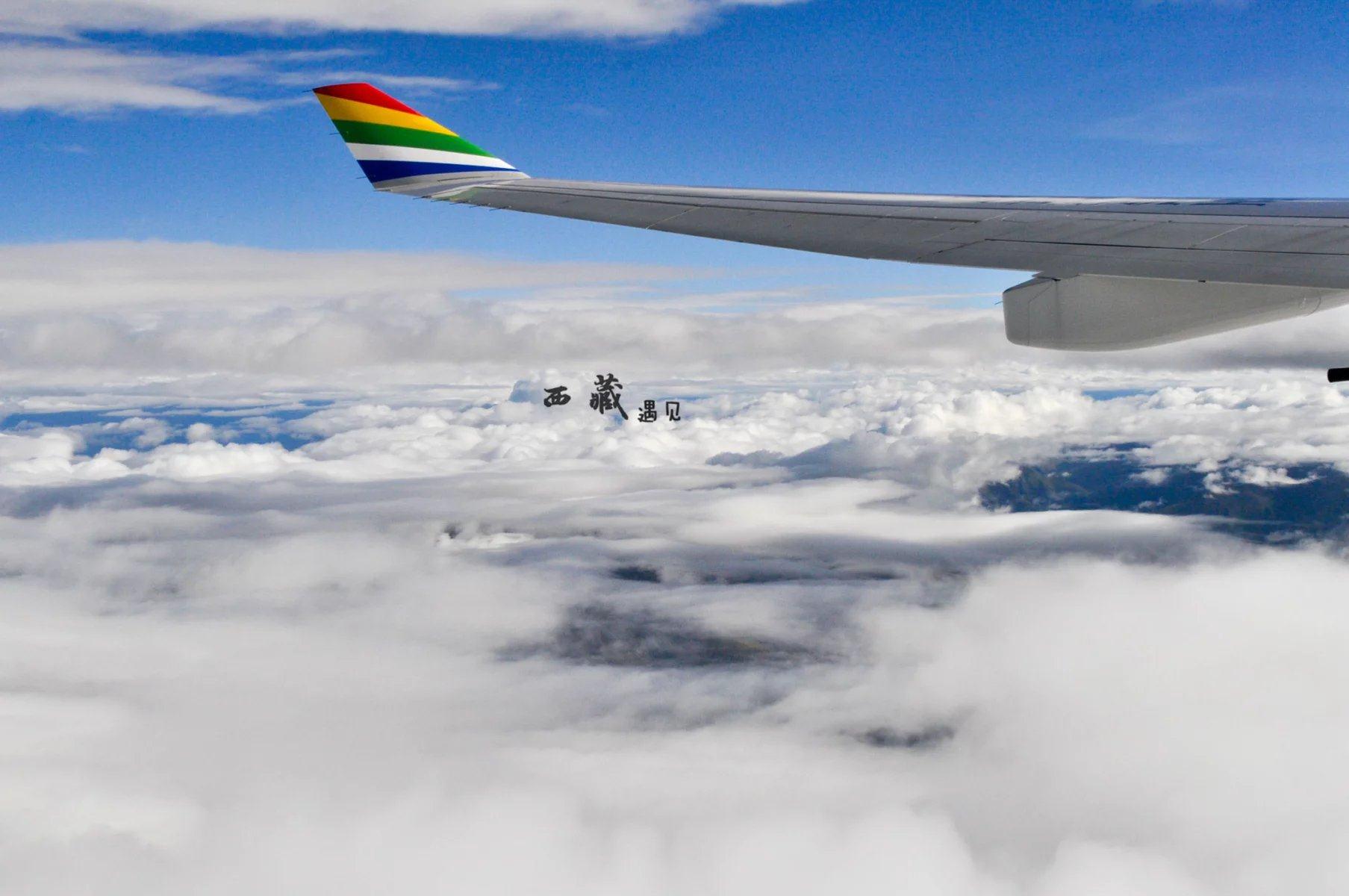 秋日沉浸在夕阳的怀抱中,初秋沉醉在西藏的图片