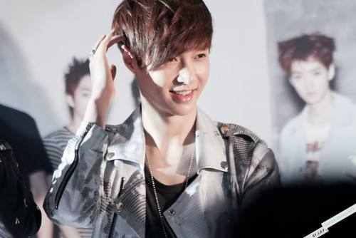 张艺兴外号叫什么名字,张艺兴全部外号