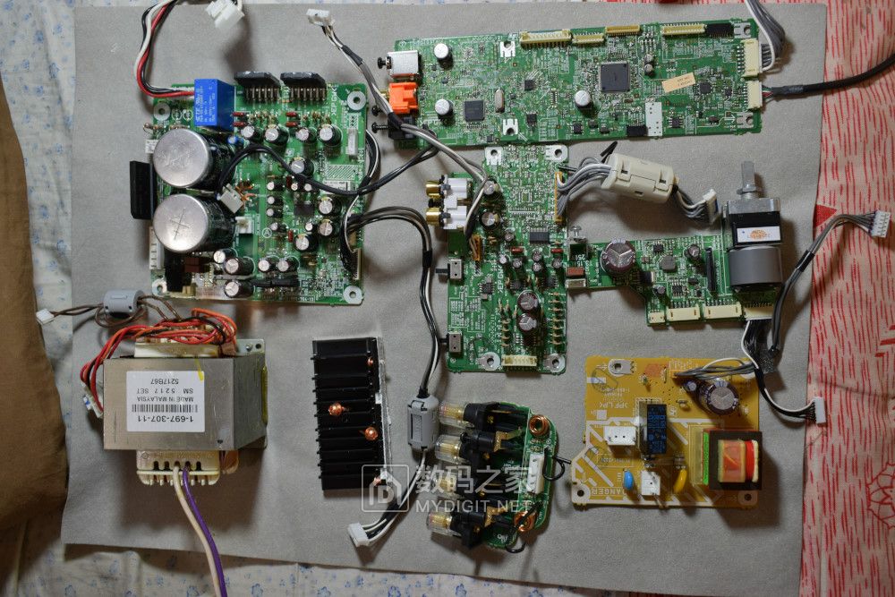 索尼uda1听感评测,索尼vf1功放拆解