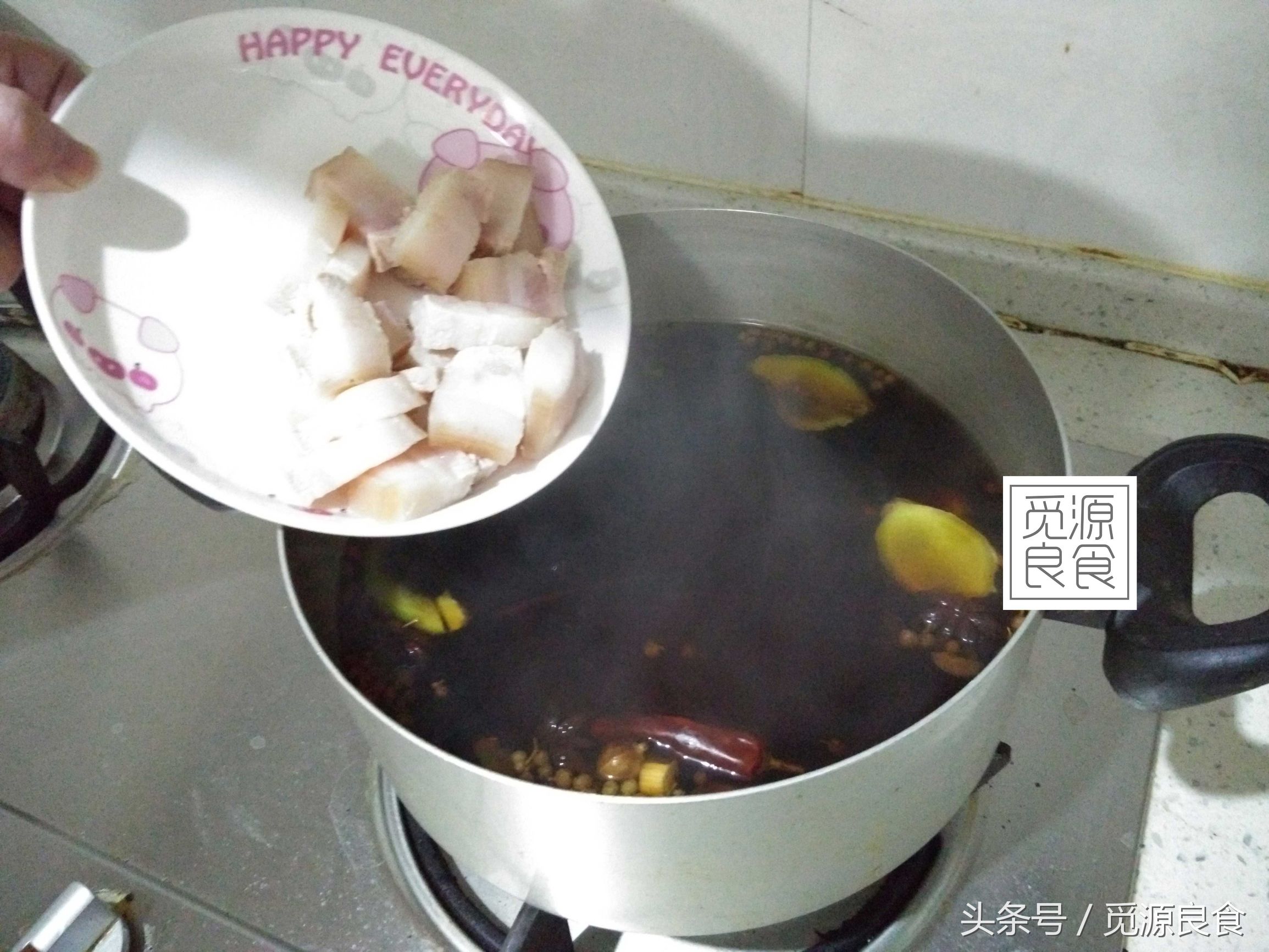 免费卤肉卷制作方法和配方,家庭自制卤肉卷