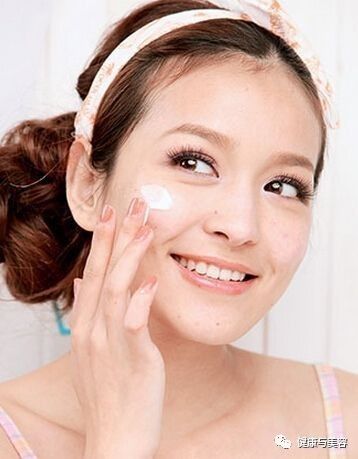 拥有巴掌脸,拥有一张小脸也是一种优势