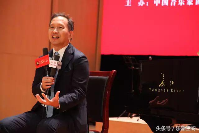 长江钢琴具有世界一流品质,人物采访古琴背景音乐