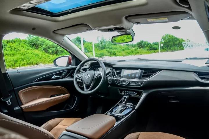 君威帕萨特雅阁凯美瑞怎么选,君威为什么比凯美瑞雅阁便宜