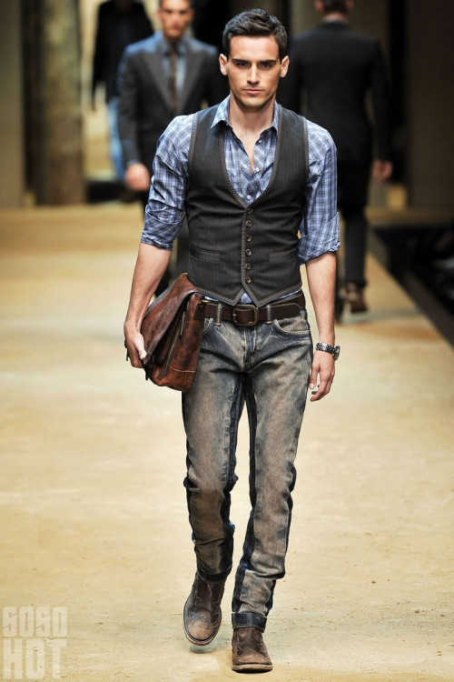 男生如何选择自己的穿衣风格,男士穿衣如何有品味