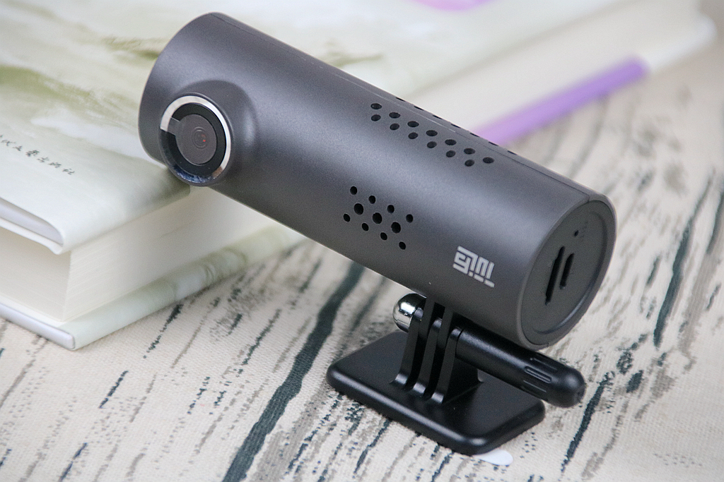 小米70迈行车记录仪谁用谁后悔,小米和70迈记录仪哪个好求回答