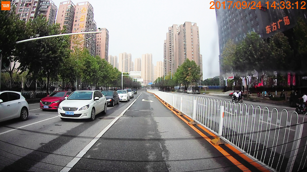 小米70迈行车记录仪谁用谁后悔,小米和70迈记录仪哪个好求回答