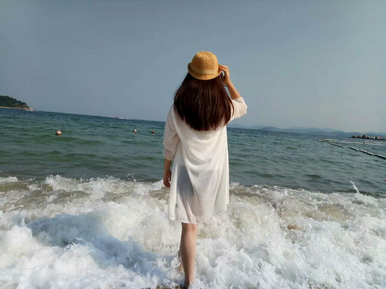 适合节假日去玩的发型,假期出去玩梳什么头发最好看呢