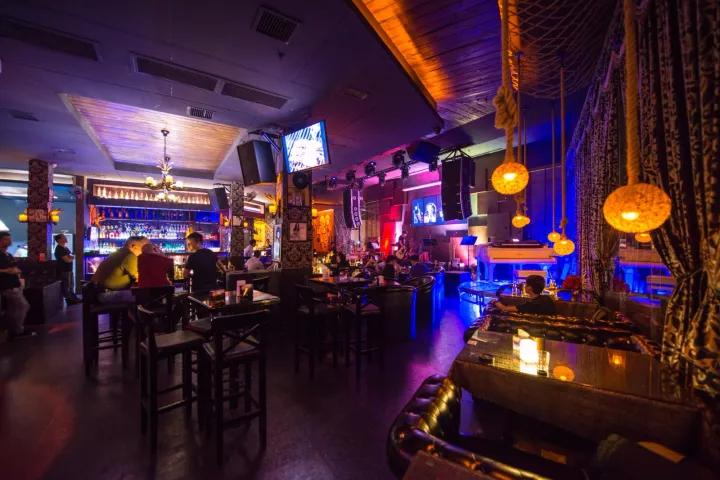 写完影评写食评，厦门吃货出走十年归来仍是少年！