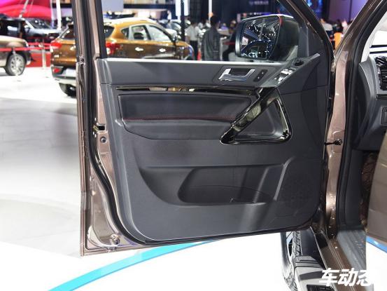 黄海旗胜f1像什么车,十万元的福特猛禽