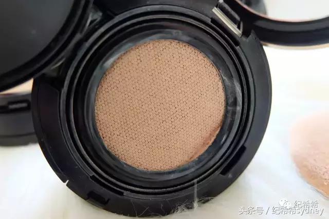 mistine气垫粉底油皮,混油皮适合的气垫粉底