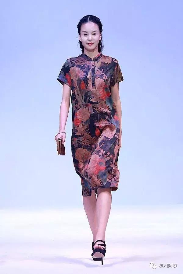 渝派精品服装,渝派系列服装