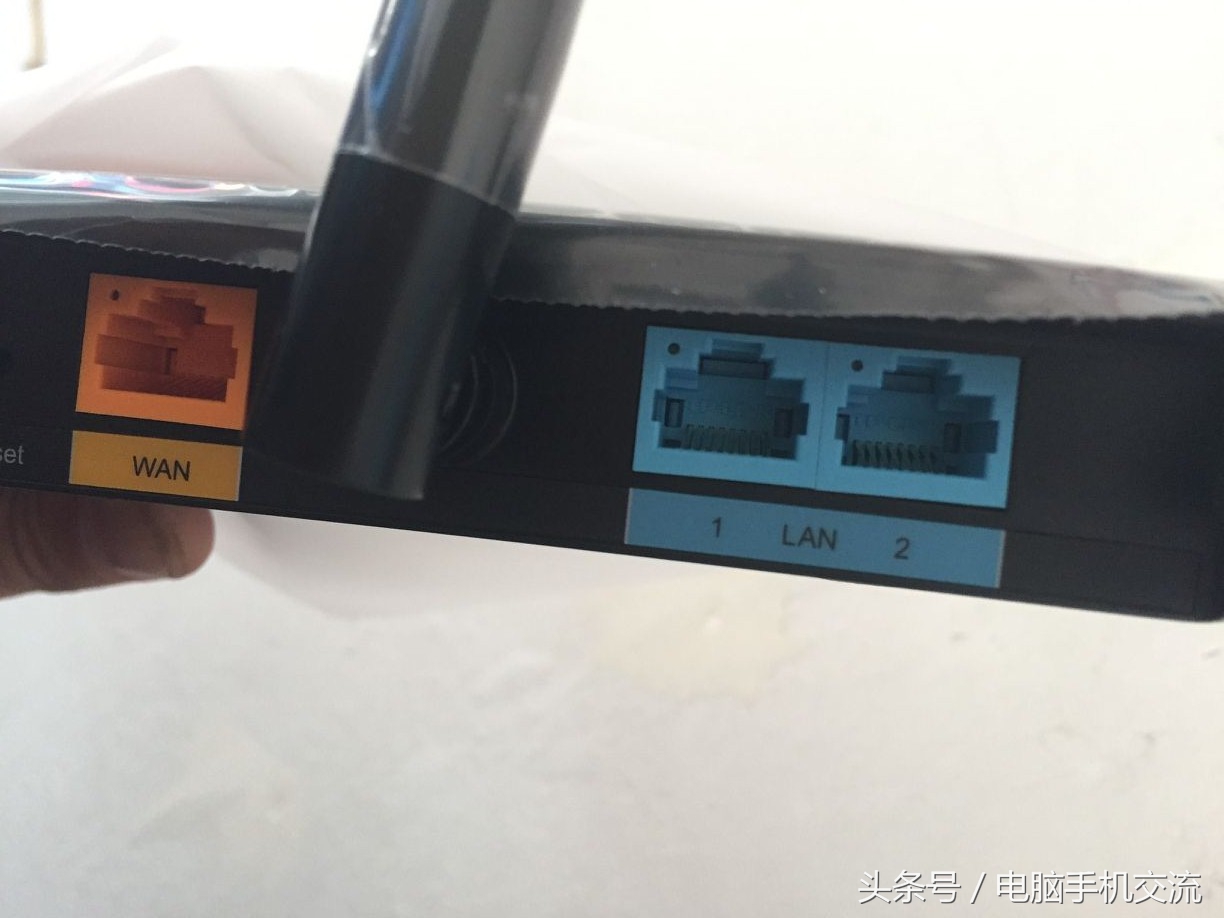 两个路由器有线桥接设置方法,两个路由器桥接怎么在手机上设置