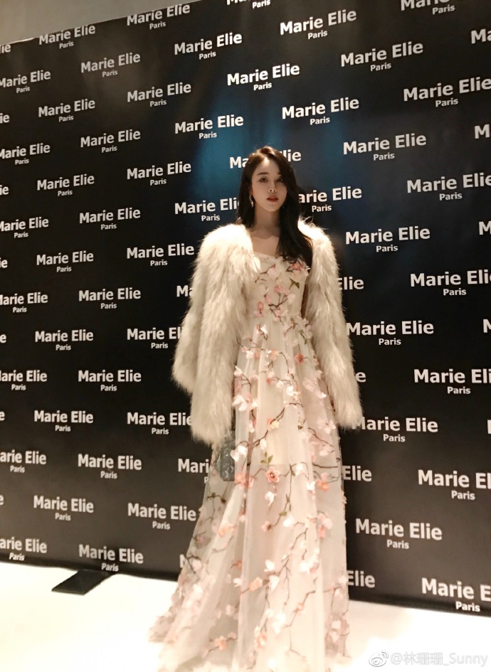 到底有多少网红去了上海时装周,参加过巴黎时装周的网红