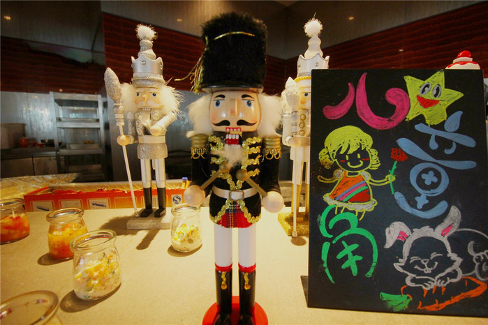 带着寻宝记游遍祖国大好河山,带着挖机去海边度假