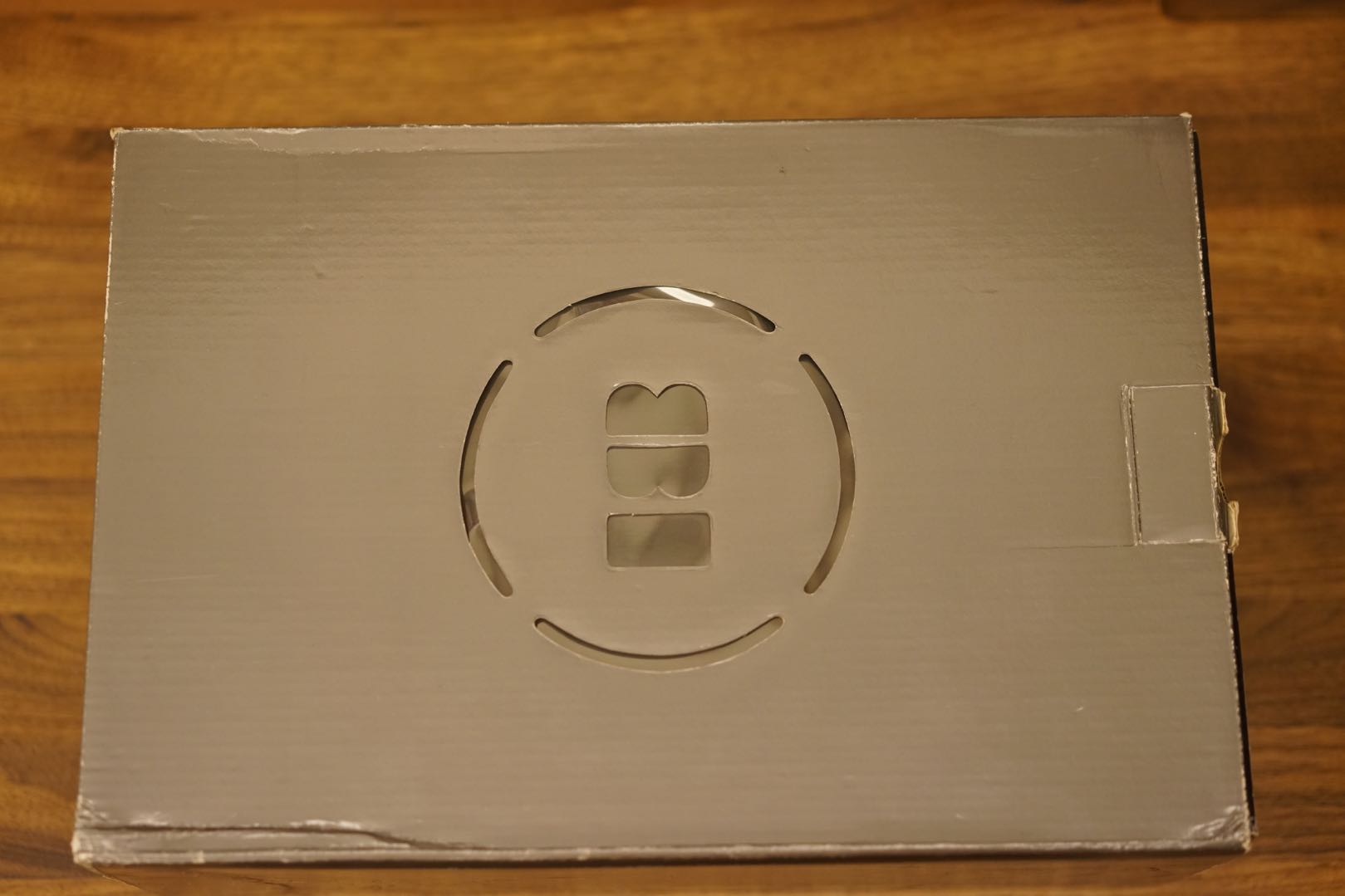 你丑你过节，我屌我玩鞋！