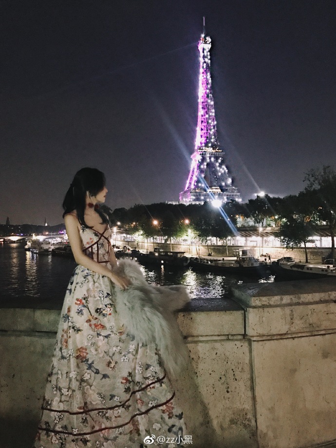 到底有多少网红去了上海时装周,参加过巴黎时装周的网红