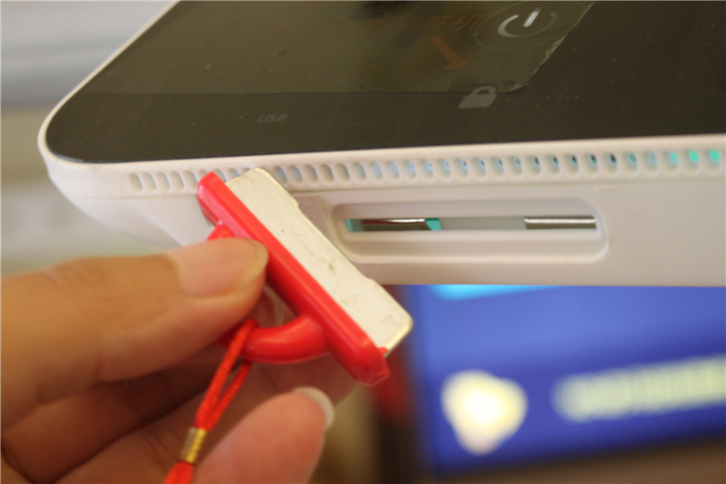 迪丽热巴跑步机广告,迪丽热巴代言的运动品牌图片