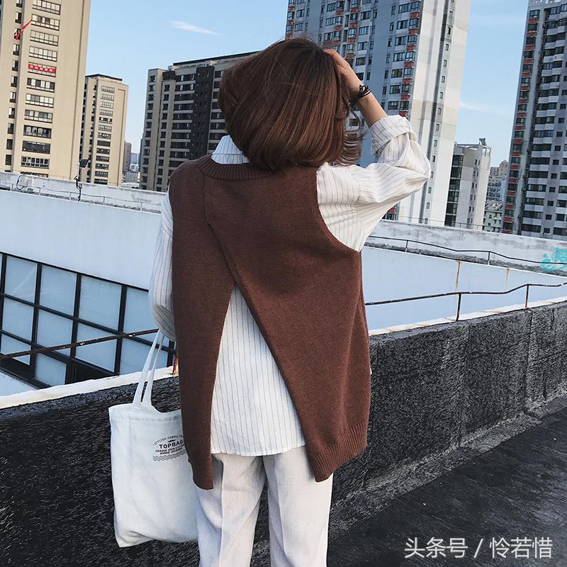 衬衫内搭保暖马甲,衬衣马甲两件套下面怎么搭配裤子