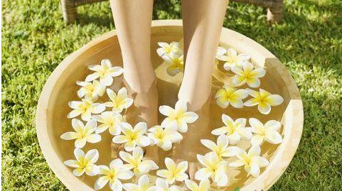 有谁知道治脚气的偏方,脚气有没有药可治