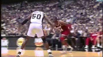 nba低位背身单打5秒规则,低位背身单打脚步巴克利