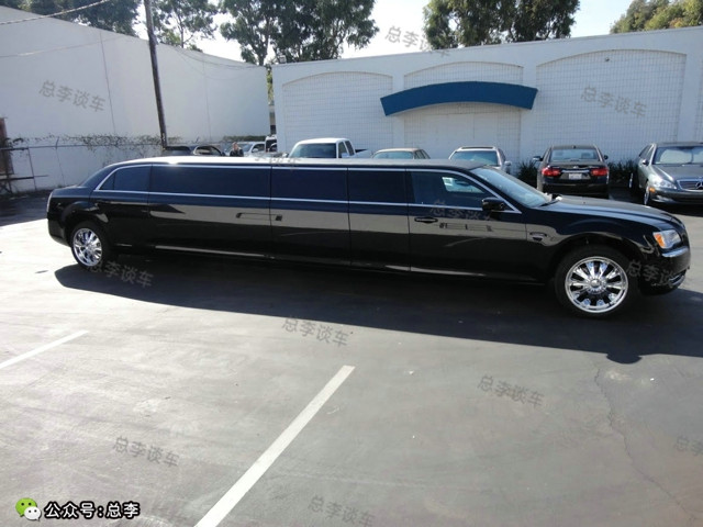 绝版超长悍马，太霸气，看内饰还以为是KTV呢，流动的奢华*场赌**