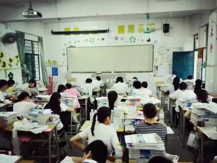 毕业后的南宁人会对高中的自己说些什么?