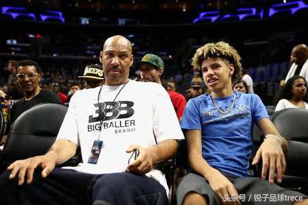 鲍尔生涯最耻辱的一幕,鲍尔被打脸视频