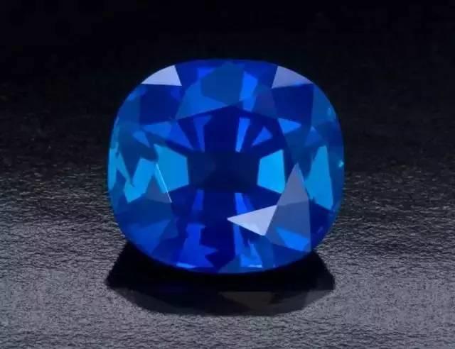 了解珠宝玉石的基本知识,手把手教你如何挑选珠宝玉石