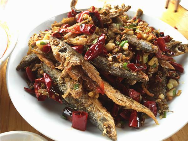 国庆节到成都旅游的朋友,四川特产有哪些可以带走送人的