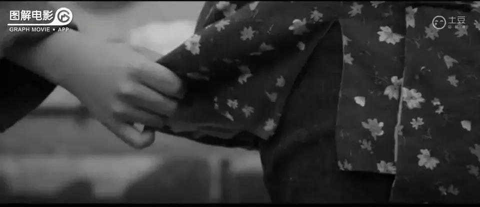 贞子小时候的真实模样,贞子真正的小时候照片