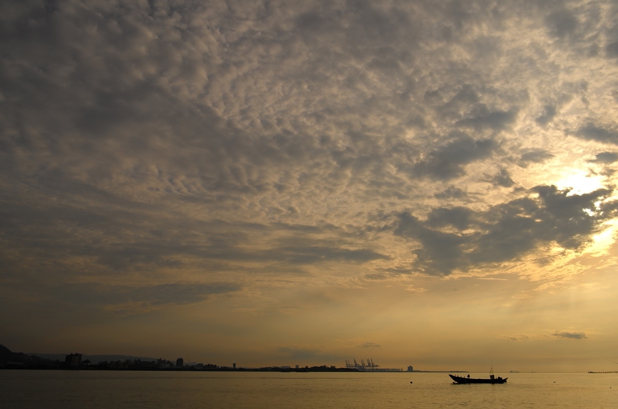 徕卡最新款全画幅报价,徕卡q系列最新款