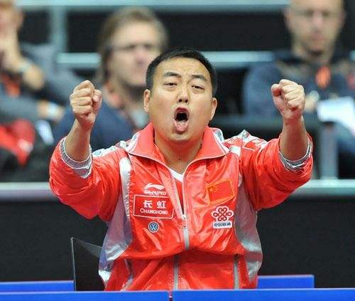 国乒16岁小将惨败出局,国乒名将疯了0-3ko日本老将霸气