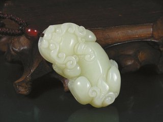 怎么鉴别一块石头是否值钱,如何鉴别一块石头玉